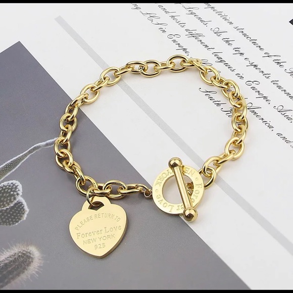 Heart Gold Chain Bracelet/ Bangles New - Picture 1 of 3